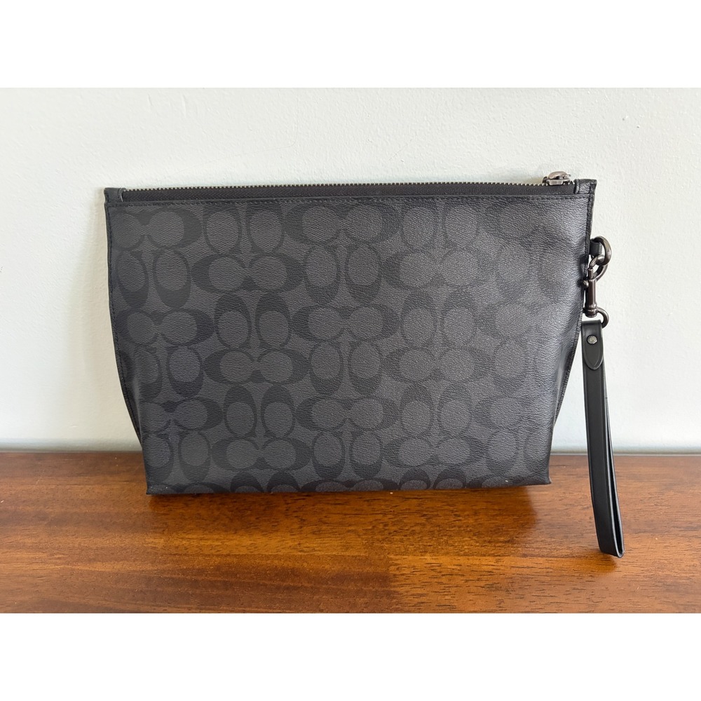 Coach Carryall Pouch In Signature Canvas With Triumph Motif Rocket EUC - Picture 2 of 9
